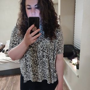 CHEETAH PRINT TEE
